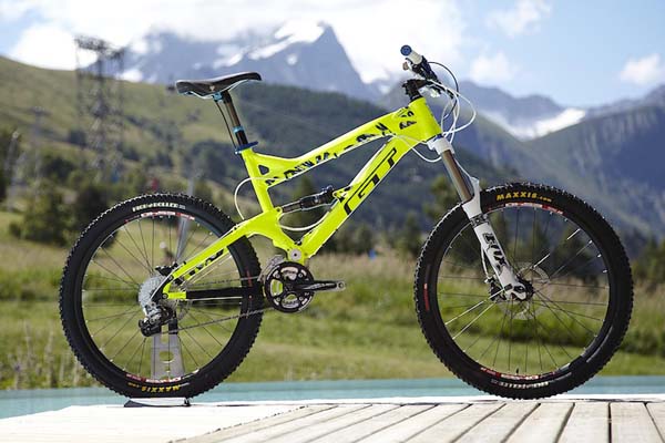 mountain bikes for sale