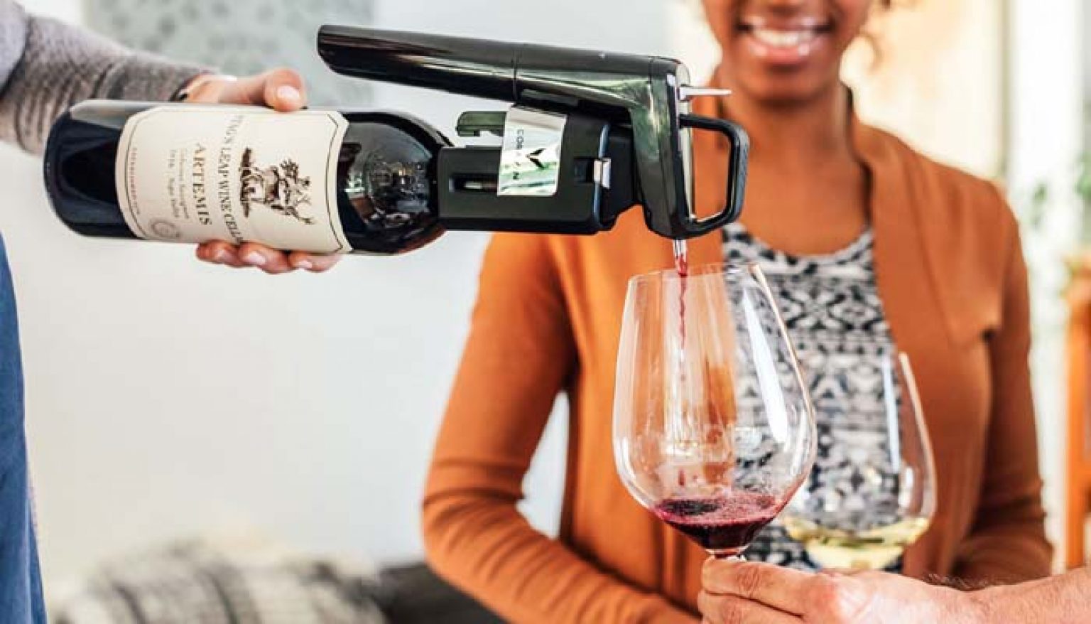 Luxury Wine Accessories Gifts For a Wine Lover GFEW